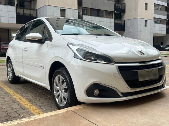 PEUGEOT 208 1.2 ACTIVE PACK 12V FLEX 4P MANUAL